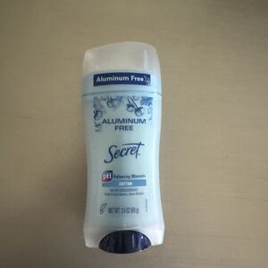 Secret Aluminum-Free Deodorant for Women, 48Hr Cotton Scent, 2.4 Oz